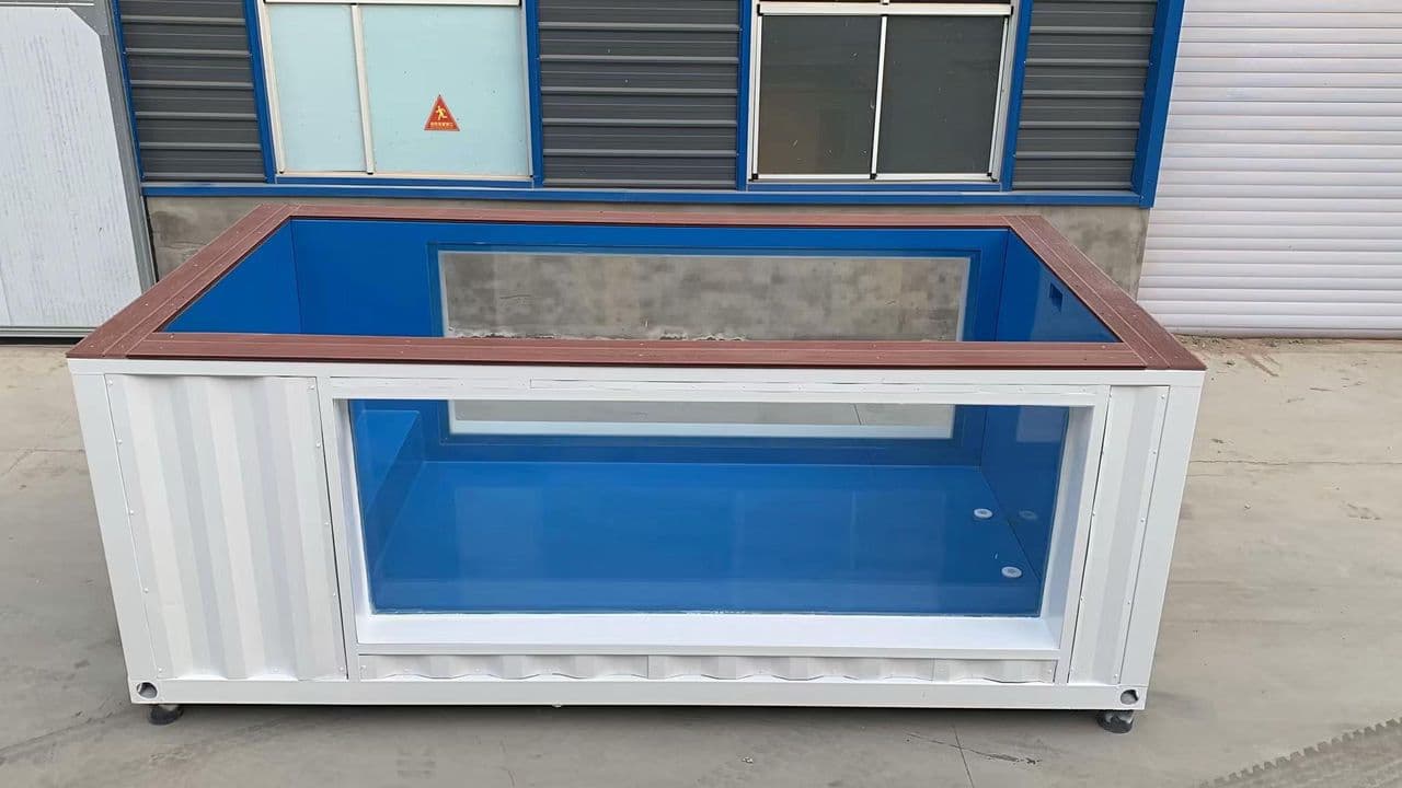 Container-Pool Urban Clear Line